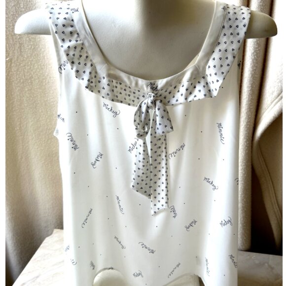 Disney's Minnie Rocks the Dots; A Collection by LC Lauren Conrad, Print Tank - Picture 10 of 11